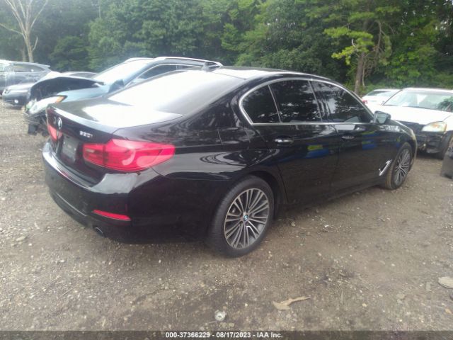 Photo 3 VIN: WBAJA7C54JG909303 - BMW 530I 