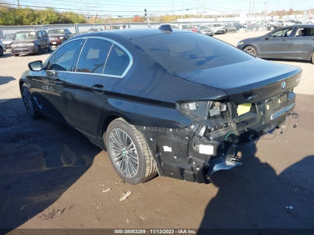 Photo 2 VIN: WBAJA7C54KG910114 - BMW 530 