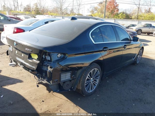 Photo 3 VIN: WBAJA7C54KG910114 - BMW 530 