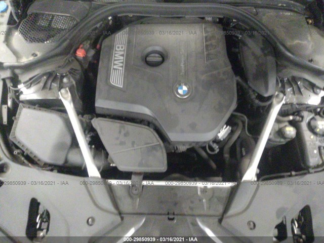 Photo 9 VIN: WBAJA7C54KWW07470 - BMW 5 