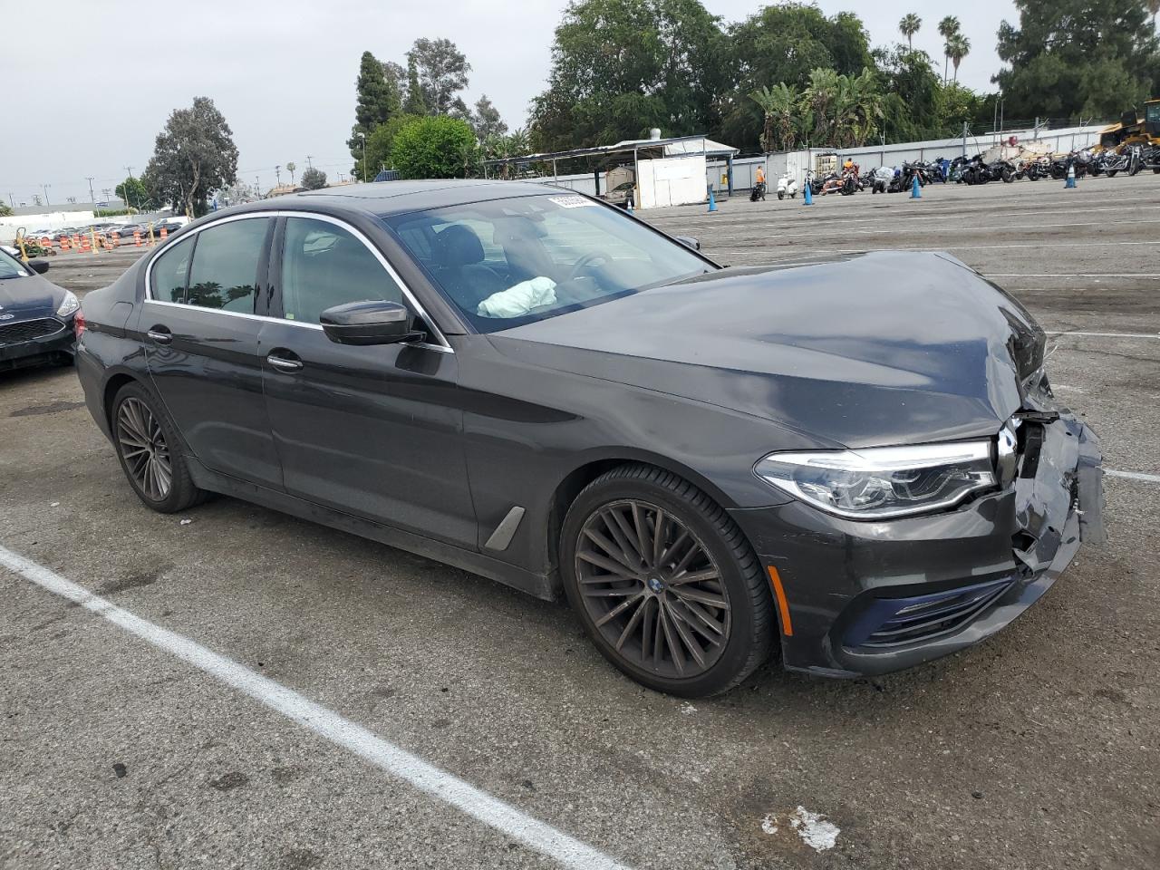 Photo 3 VIN: WBAJA7C55HG457629 - BMW 5ER 