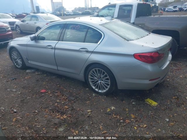 Photo 2 VIN: WBAJA7C55JG908502 - BMW 530I 