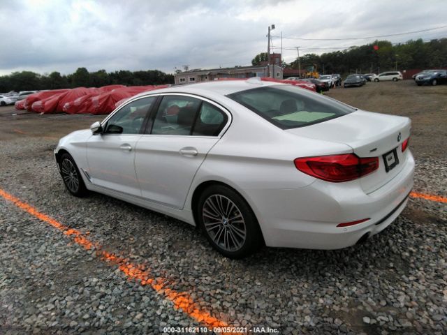 Photo 2 VIN: WBAJA7C55KG911174 - BMW 5 