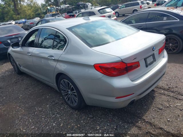 Photo 2 VIN: WBAJA7C55KWW02584 - BMW 530I 