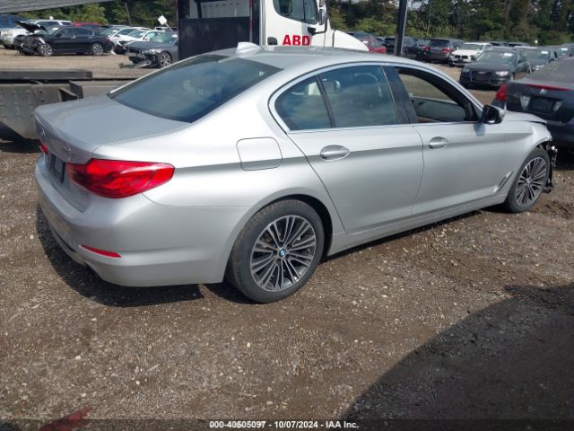 Photo 3 VIN: WBAJA7C55KWW02584 - BMW 530I 