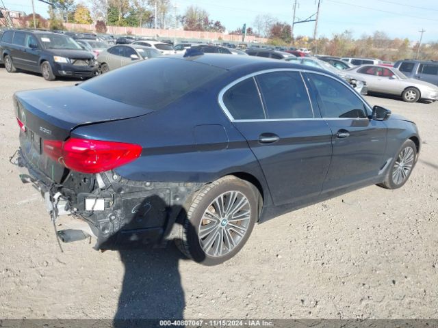 Photo 3 VIN: WBAJA7C56JG909058 - BMW 530I 