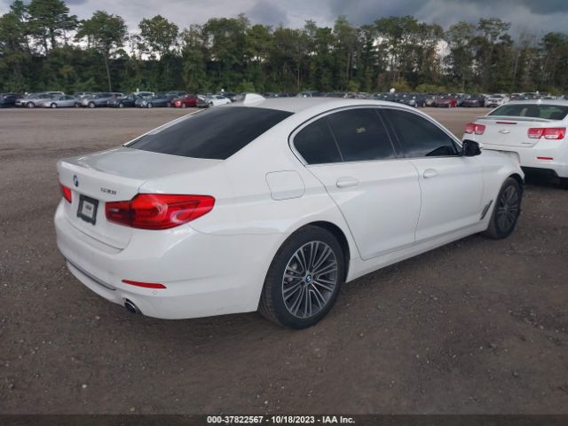 Photo 3 VIN: WBAJA7C56KWW06370 - BMW 530I 