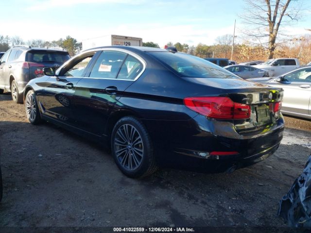 Photo 2 VIN: WBAJA7C56KWW07504 - BMW 530I 