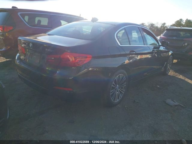 Photo 3 VIN: WBAJA7C56KWW07504 - BMW 530I 