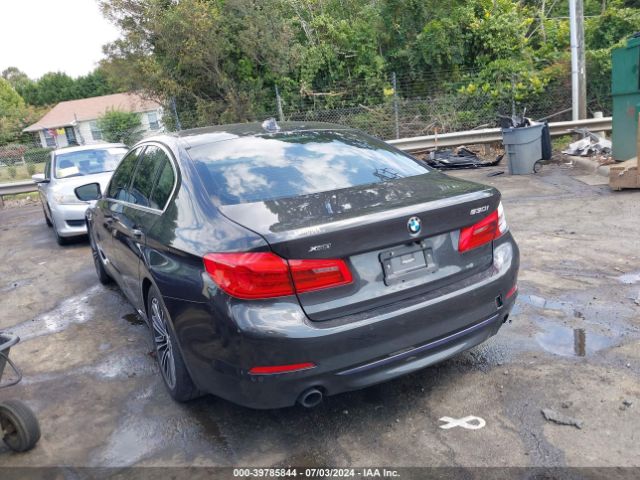 Photo 2 VIN: WBAJA7C57JWA71714 - BMW 530I 