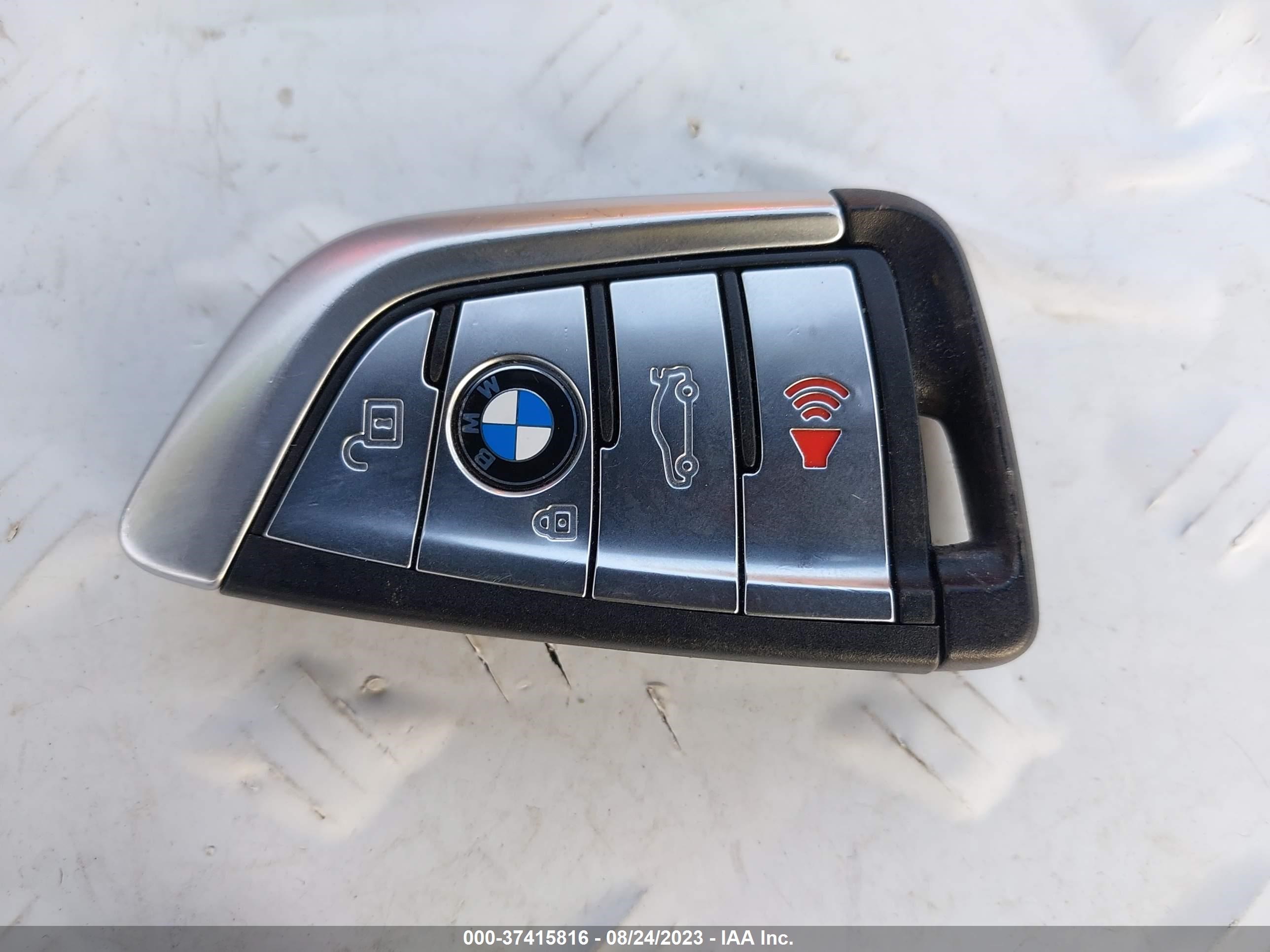 Photo 10 VIN: WBAJA7C57JWA74287 - BMW 5ER 