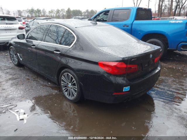 Photo 2 VIN: WBAJA7C58JWC75342 - BMW 530I 