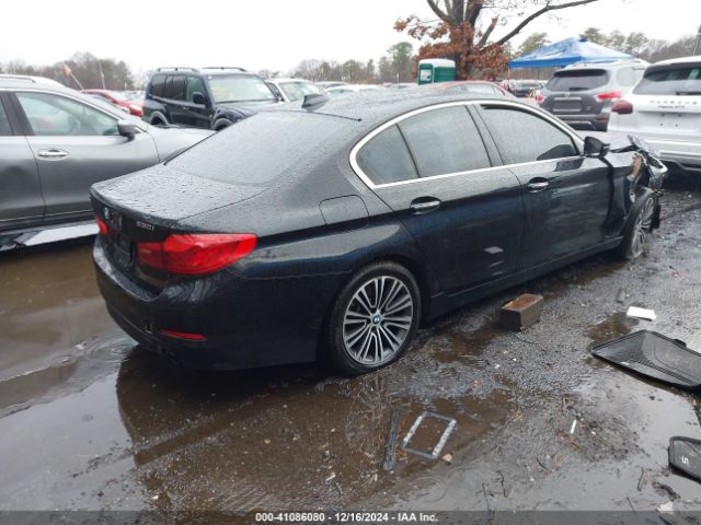 Photo 3 VIN: WBAJA7C58JWC75342 - BMW 530I 