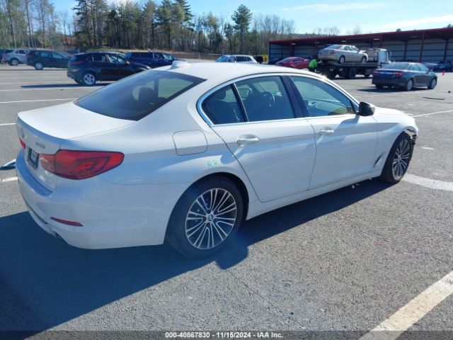 Photo 3 VIN: WBAJA7C58KG911962 - BMW 530I 