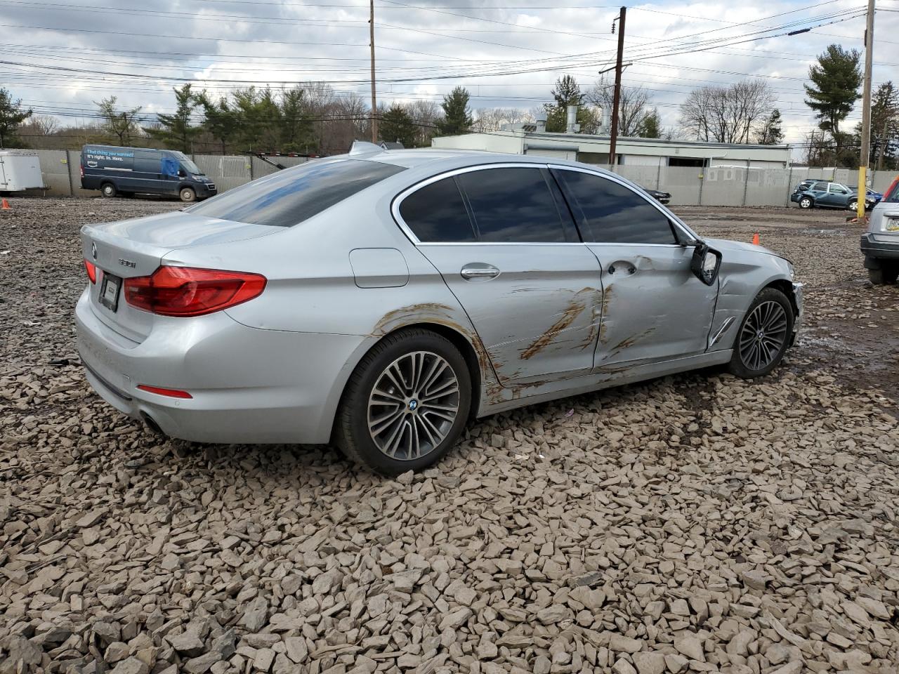 Photo 2 VIN: WBAJA7C59JWA71892 - BMW 5ER 