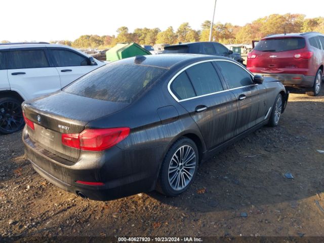 Photo 3 VIN: WBAJA7C59JWC75527 - BMW 530I 