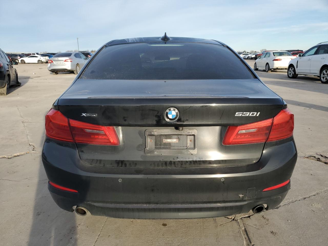 Photo 5 VIN: WBAJA7C5XJWA74350 - BMW 5ER 