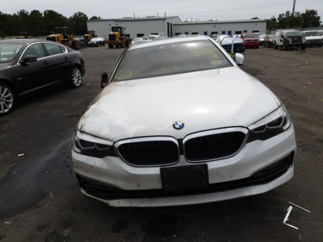 Photo 8 VIN: WBAJA7C5XJWC74984 - BMW 530XI 