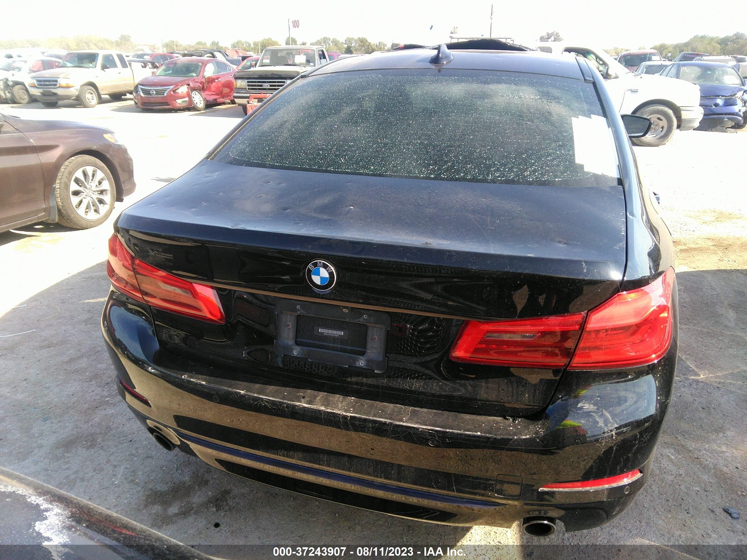 Photo 15 VIN: WBAJA7C5XJWC75990 - BMW 5ER 