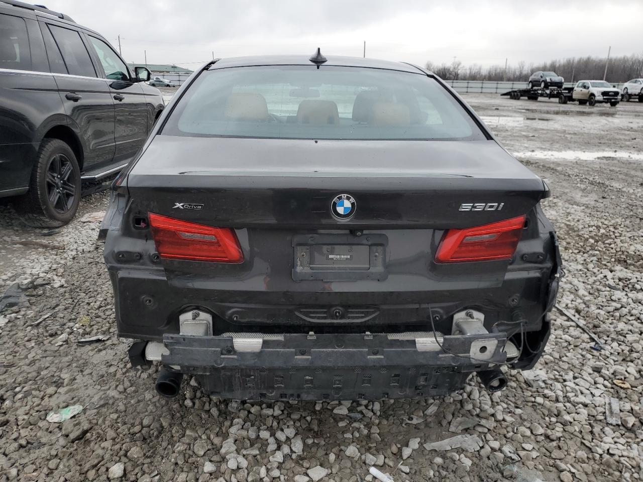 Photo 5 VIN: WBAJA7C5XJWC76606 - BMW 530 XI 