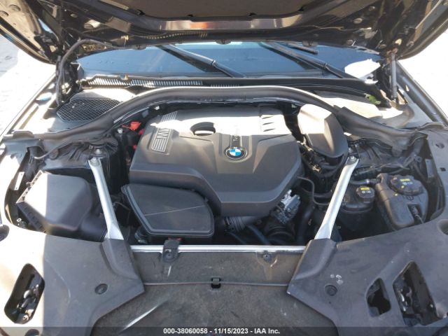 Photo 9 VIN: WBAJA7C5XKWW22958 - BMW 530I 