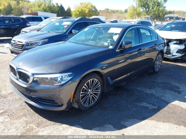 Photo 1 VIN: WBAJA7C5XKWW40215 - BMW 530I 