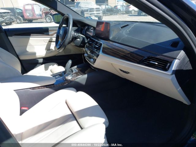 Photo 4 VIN: WBAJA7C5XKWW40215 - BMW 530I 