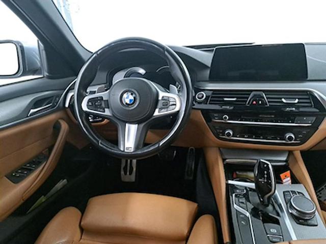 Photo 7 VIN: WBAJA91000B312664 - BMW 530E 