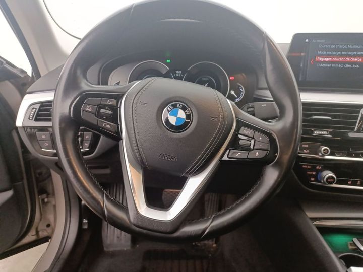 Photo 23 VIN: WBAJA91010B005939 - BMW 5-SERIE '16 