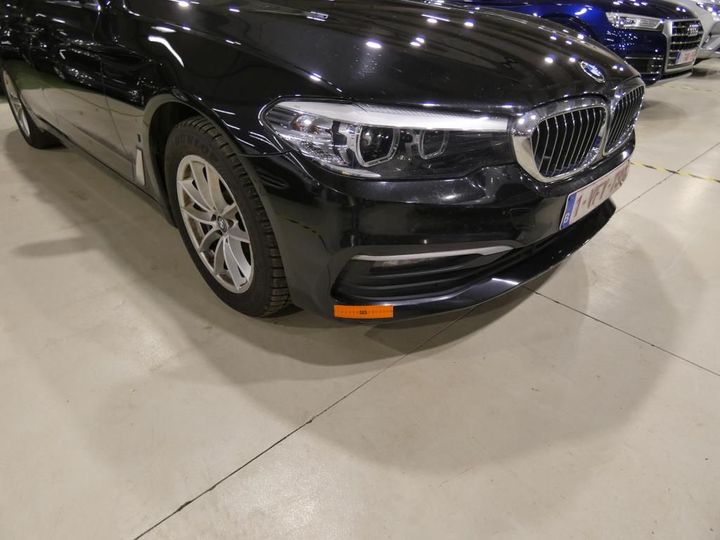 Photo 26 VIN: WBAJA91010B305738 - BMW 5 