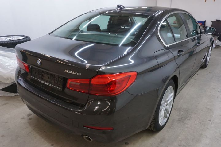 Photo 2 VIN: WBAJA91010CD58727 - BMW 530E 