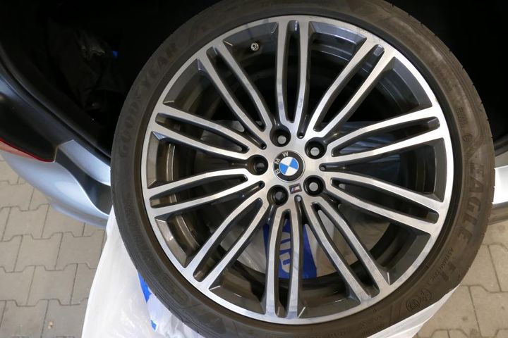 Photo 7 VIN: WBAJA91020GF99799 - BMW 530E 