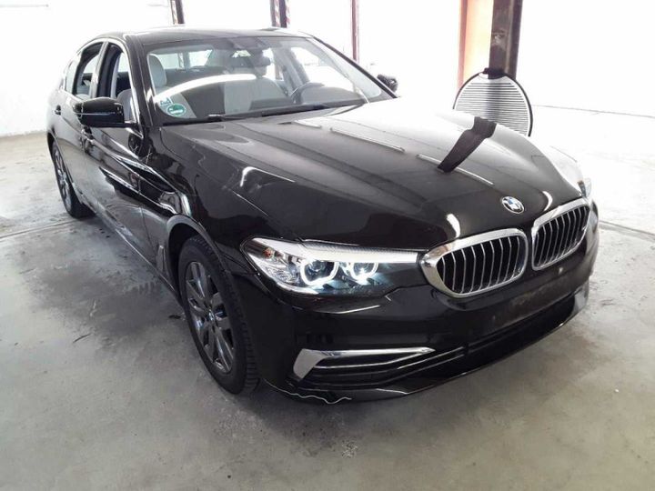 Photo 0 VIN: WBAJA91030CD45798 - BMW 530E 