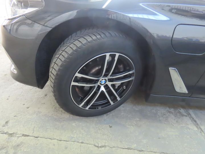 Photo 1 VIN: WBAJA91030CD89784 - BMW 530E 