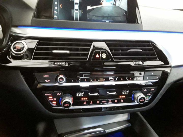 Photo 10 VIN: WBAJA91080B307616 - BMW 530 E 