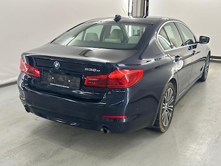 Photo 3 VIN: WBAJA91080CD81406 - BMW 530E 