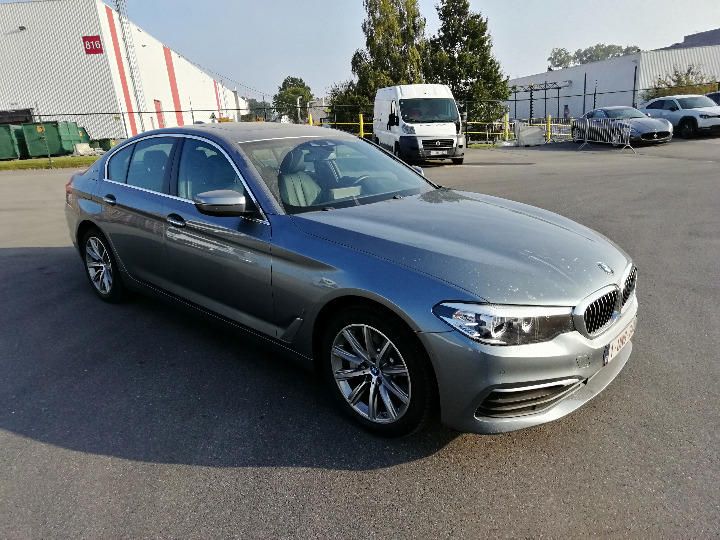 Photo 2 VIN: WBAJA91090B304384 - BMW 5 SERIES SALOON 