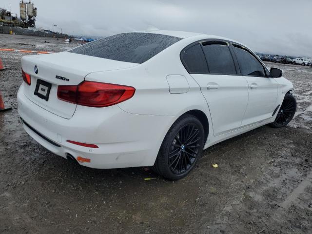 Photo 2 VIN: WBAJA9C0XLCE38321 - BMW 530E 