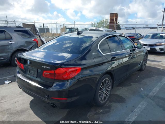 Photo 3 VIN: WBAJA9C50KB254079 - BMW 530E 