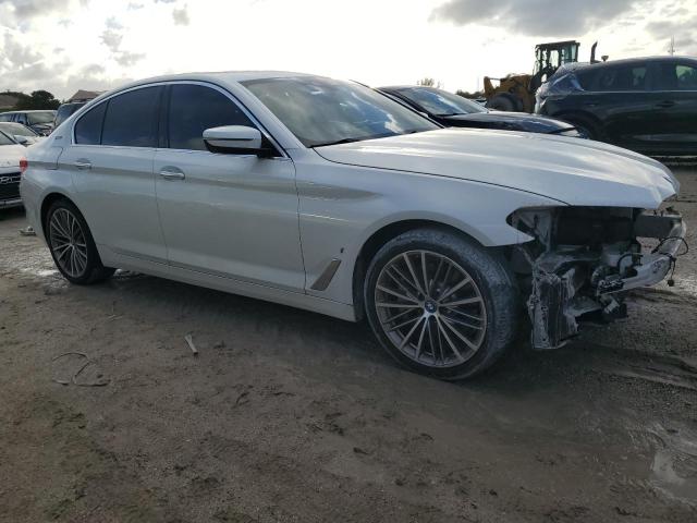 Photo 3 VIN: WBAJA9C51JB034402 - BMW 530E 