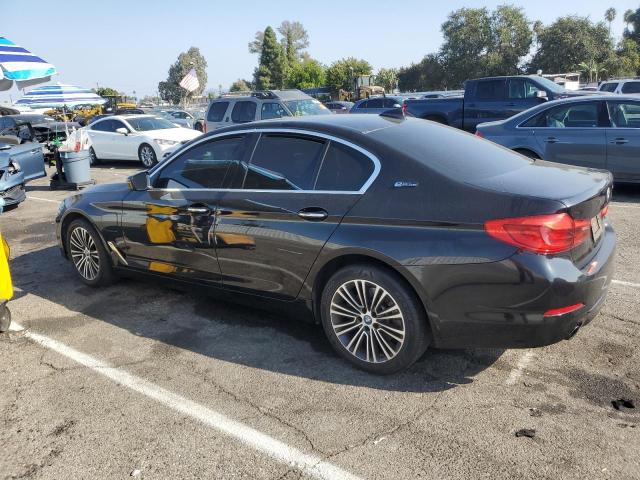 Photo 1 VIN: WBAJA9C51JB252064 - BMW 530E 