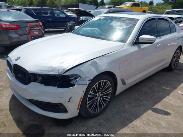 Photo 5 VIN: WBAJA9C51KB389412 - BMW 530E 