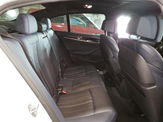 Photo 9 VIN: WBAJA9C51KB398675 - BMW 530E 