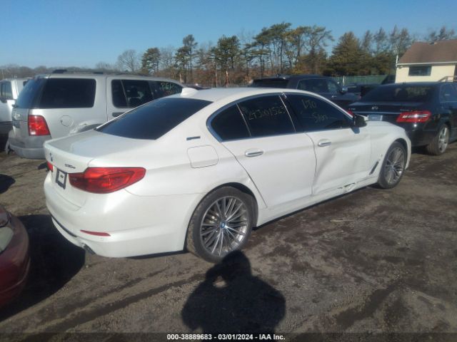 Photo 3 VIN: WBAJA9C52JB034036 - BMW 5 SERIES 