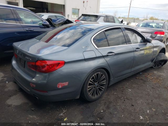 Photo 3 VIN: WBAJA9C52JB251814 - BMW 530E 