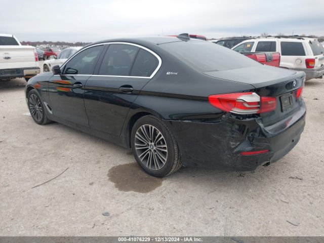 Photo 2 VIN: WBAJA9C52KB388561 - BMW 530E 