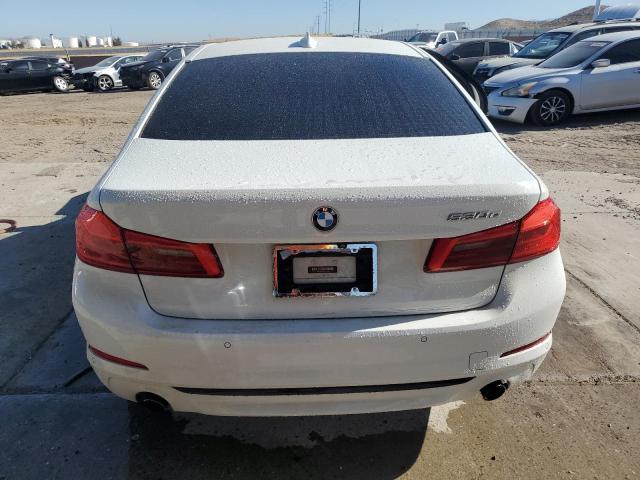 Photo 5 VIN: WBAJA9C54JB033356 - BMW 5 SERIES 