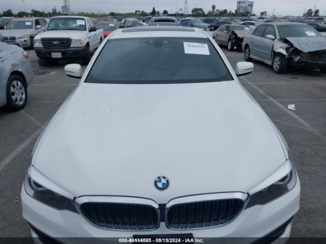 Photo 5 VIN: WBAJA9C54KB389114 - BMW 530E 