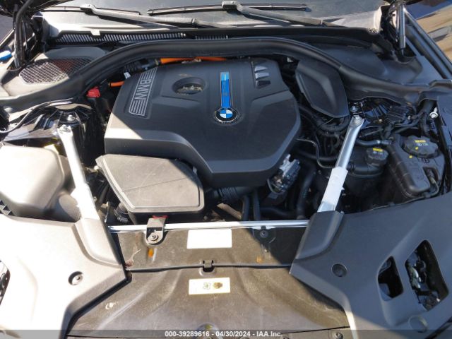 Photo 9 VIN: WBAJA9C55JB250558 - BMW 530E 