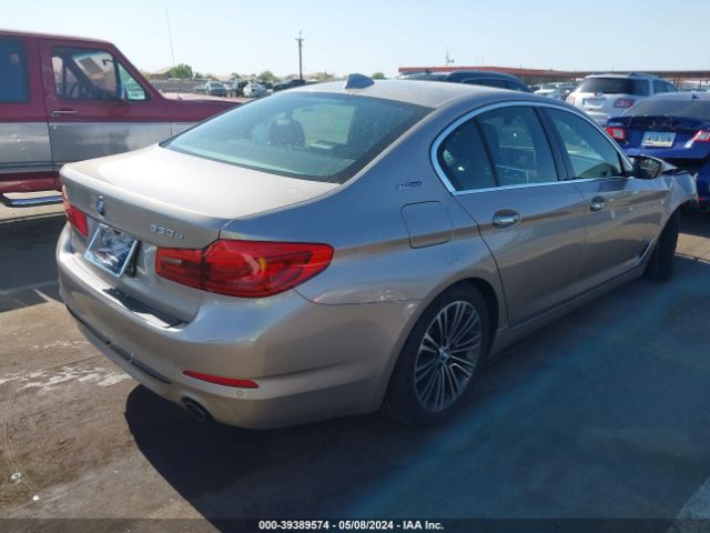 Photo 3 VIN: WBAJA9C55JB253573 - BMW 530E 